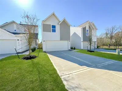 New construction Single-Family house 2714 Discovery Trails Ct, Conroe, TX 77301 plan TERRAMONT  - image
