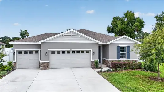 New construction Single-Family house 3625 Sublett Lp, Tavares, FL 32778 - image
