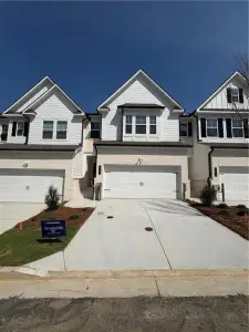 New construction Townhouse house 2560 States Ave, Unit 25, Doraville, GA 30360 - image