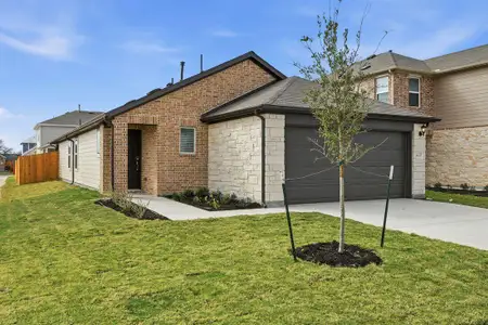 New construction Single-Family house 14317 Matterod Dr, Del Valle, TX 78617 plan Falcon - image