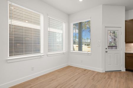 New construction Single-Family house 215 Flora Springs Cv, Liberty Hill, TX 78642 plan Cheverny - Augustine Collection - image 18