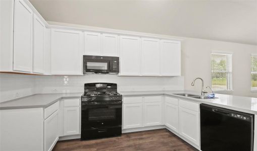 Plenty of counterspace in kitchen (*Photo not of actual home and used for illustration purposes only.)