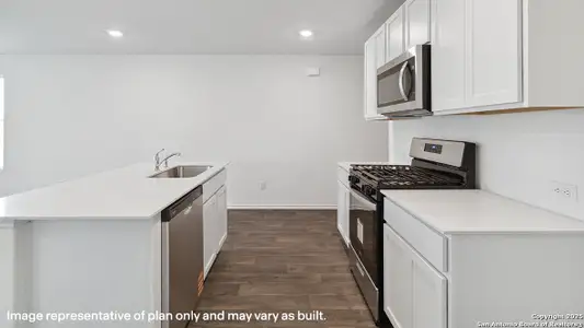 New construction Single-Family house 9831 De Allende Path, San Antonio, TX 78221 - image