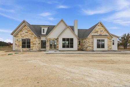 New construction Single-Family house 232 Spring Crk, Bandera, TX 78003 - image