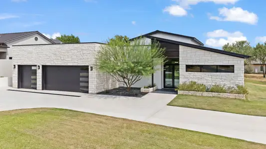 New construction Single-Family house 301 Eocene, Horseshoe Bay, TX 78657 - image