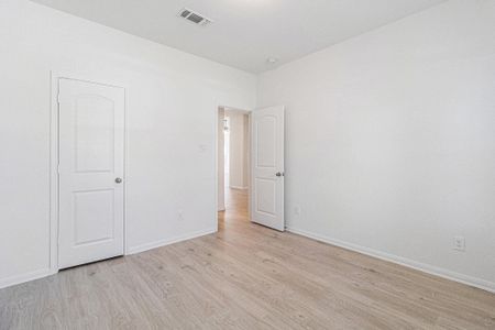 New construction Single-Family house 249 Edgewater Dr, West Columbia, TX 77486 plan Duval - image 16