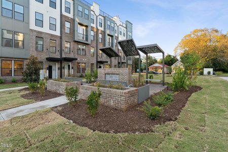 New construction Condo/Apt house 1227 Shaw View Alley, Unit 101, Raleigh, NC 27601 - photo 23 23