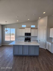 1,658 Kitchen Gray Island