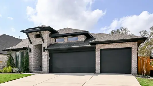 New construction Single-Family house 136 Brewer St, Kyle, TX 78640 plan 2776W - image