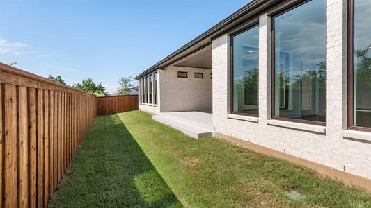 New construction Single-Family house 2406 Sibley Dr, Midlothian, TX 76065 plan 3978W - image