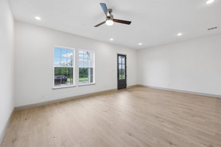 New construction Townhouse house 1388 Marsh Ln, Frisco, TX 75033 - image 15