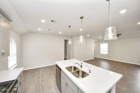 New construction Single-Family house 19564 Stripe Hill Bnd, Montgomery, TX 77356 Mccullough- photo 0