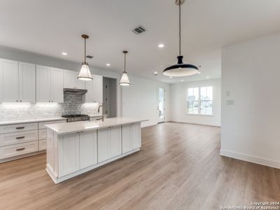 New construction Single-Family house 414 Alexander Ave, New Braunfels, TX 78130 null- photo 5 5