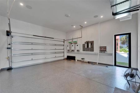 New construction Single-Family house 6520 Simone Shores Cir, Apollo Beach, FL 33572 - image 12