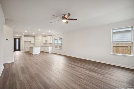 New construction Single-Family house 2931 Junction Bay, Converse, TX 78109 Allen- photo 19 19