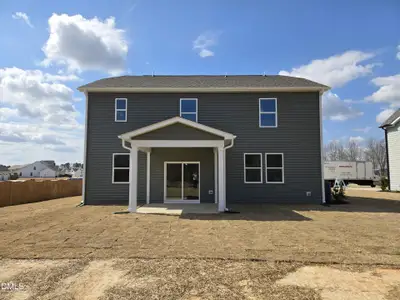 New construction Single-Family house 36 Peach Grove Wy, Lillington, NC 27546 plan The Hawthorne - image 3