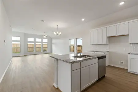 New construction Single-Family house 2802 Caspian Creek Ln, Iowa Colony, TX 77583 plan Willow - image 5