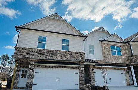 New construction Townhouse house 37 Creekside Commons Dr, Hoschton, GA 30548 - image