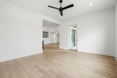 New construction Single-Family house 105 Yellow Bells, Horseshoe Bay, TX 78657 null- photo 15 15