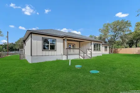 New construction Single-Family house 23048 Hilltop Peaks, Elmendorf, TX 78112 - image