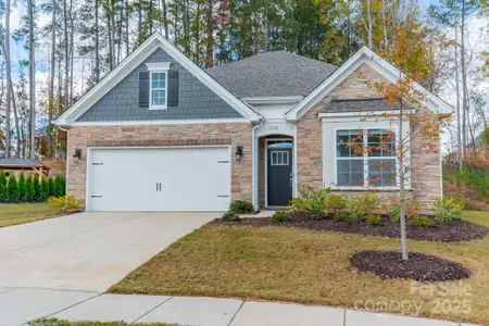 New construction Single-Family house 5620 Casper Dr, Charlotte, NC 28214 - image