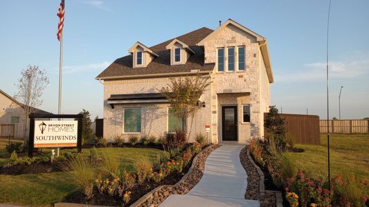 New construction Single-Family house 2310 Gentle Breeze Lane, Baytown, TX 77523 The Robin- photo 0