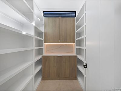 New construction Single-Family house 24606 Cliff Line, San Antonio, TX 78257 - image 18