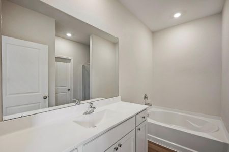 New construction Single-Family house 335 Kingston Wy, Waller, TX 77484 - image