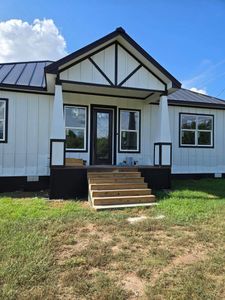 New construction Single-Family house 1525 Waco St, Gonzales, TX 78629 null- photo 0