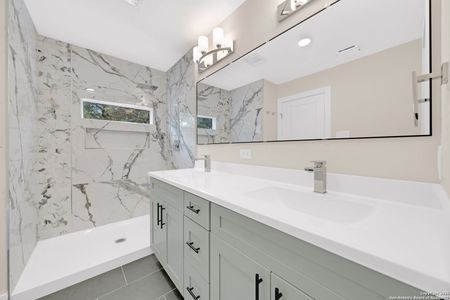 New construction Townhouse house 11710 Vance Jackson Rd, Unit 702, San Antonio, TX 78230 - image