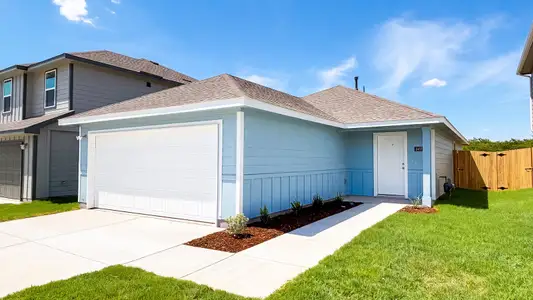 New construction Single-Family house 3411 Cedarwood Dr, Talty, TX 75126 plan Barton - image