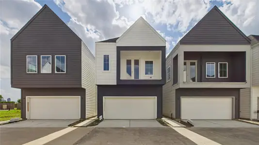 New construction Single-Family house 3009 Jensen Springs Ln, Houston, TX 77026 - image