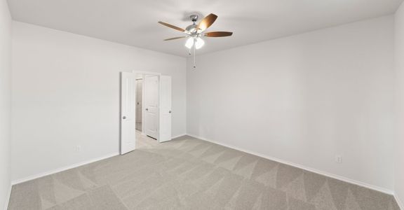 New construction Single-Family house 1620 Macadamia Ct, Aubrey, TX 76227 plan Raleigh - image 12