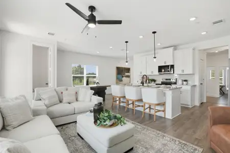 New construction Townhouse house 1109 Isaiah Ct, Heath, TX 75126 plan The Lenox at Heath - image 7