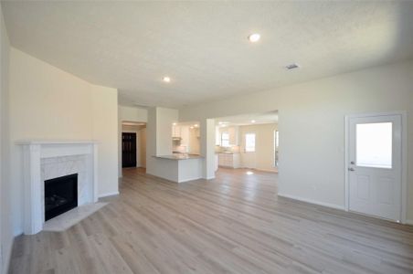 New construction Single-Family house 3412 Playa St, League City, TX 77539 - image 17