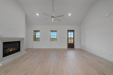 New construction Single-Family house 417 Caprock St, Reno, TX 76020 Shelby- photo 5 5