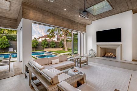 New construction Single-Family house 4306 Gloster Rd, Dallas, TX 75220 - image 9