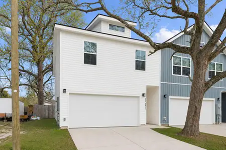 New construction Townhouse house 5742 Salvo St, Unit 3, Hanahan, SC 29410 - image