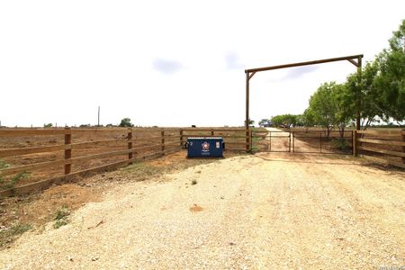 New construction Single-Family house 101 County Rd 135, Floresville, TX 78114 - image