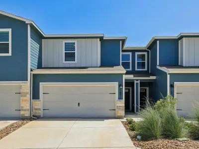 New construction Townhouse house 12811 Summer Village Dr, Buda, TX 78610 plan The Barton (147) - image