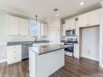 New construction Single-Family house 179 Lost Maples Wy, Marion, TX 78124 plan Sage - image 8