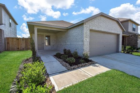 New construction Single-Family house 1542 San Sebastien Dr, Conroe, TX 77301 plan Chestnut II - image