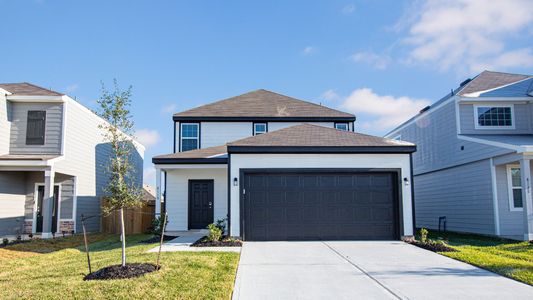 New construction Single-Family house 8119 Burnt Orchid Dr, Houston, TX 77016 plan The Woodland - image