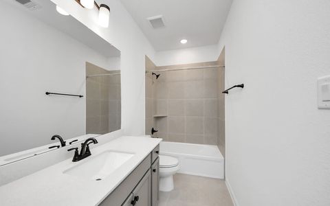 New construction Single-Family house 7314 Prairie Lakeshore Ln, Katy, TX 77493 plan Wellesley - image 5