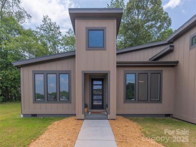New construction Single-Family house 71 Scott Meadows Dr, Asheville, NC 28806 - image