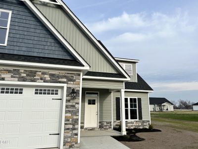 New construction Single-Family house 3763 Huntcliff Dr, La Grange, NC 28551 - image