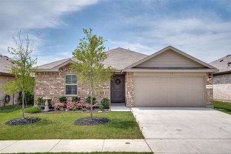 New construction Single-Family house 1336 Dillard Creek Dr, Fort Worth, TX 76247 - image