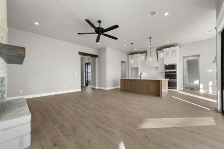 New construction Single-Family house 1041 Llano Way, Poolville, TX 76487 Plan Unknown- photo 11 11