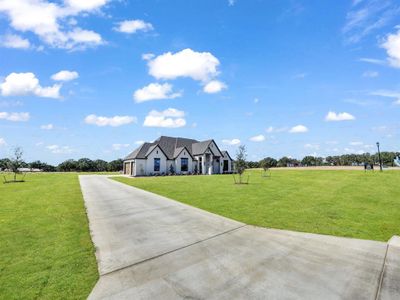 New construction Single-Family house 477 Royal Santana Run, Brock, TX 76087 - photo 5 5