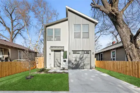 New construction Single-Family house 3724 Ruskin St, Dallas, TX 75215 - photo 0